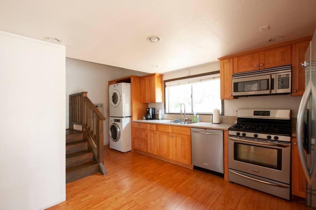 30 Pct Off!! Limited Time! Malibu Serene Cottage With King Bed, Near Beach & Hiking Trails & Central マリブ エクステリア 写真